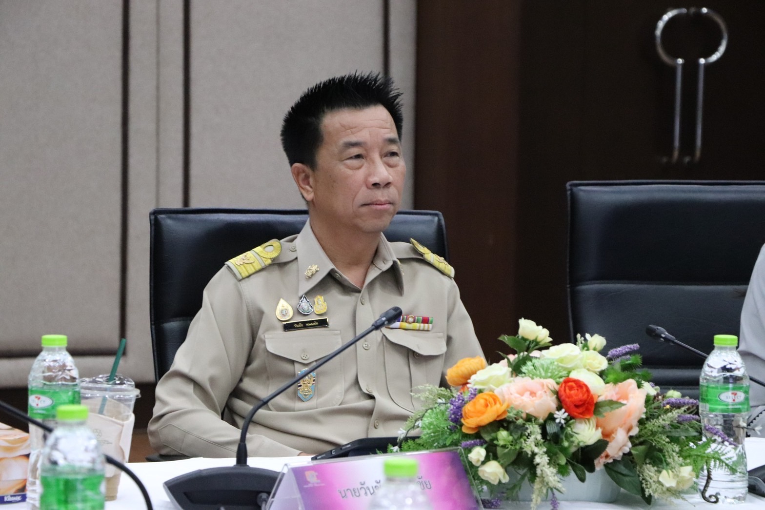 รองปลัดกระทรวงอุตสาหกรรม ตรวจเยี่ยมและมอบนโยบายในการทำงานแก่ สศอ.