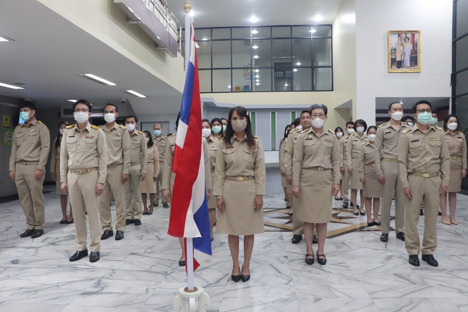 สศอ. จัดกิจกรรมเนื่องในวันพระราชทาน ธงชาติไทย 28 กันยายน ประจำปี 2566
