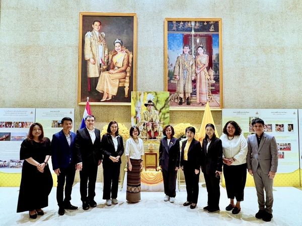 รัฐมนตรีว่าการกระทรวงอุตสาหกรรม เยือนนครเซี่ยงไฮ้ สาธารณรัฐประชาชนจีน กระชับความร่วมมือด้านอุตสาหกรรมชิ้นส่วนยานยนต์และระบบขนส่งและขับขี่อัจฉริยะ รองรับการพัฒนาอุตสาหกรรมยานยนต์แห่งอนาคตของอนุภูมิภาคแ