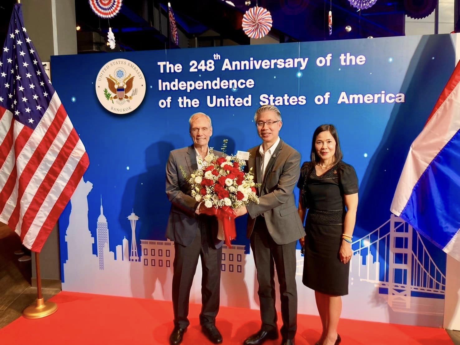 กระทรวงอุตสาหกรรม เข้าร่วมงานวันชาติสหรัฐอเมริกา ฉลองครบรอบ 248 ปี แห่งการประกาศอิสรภาพ  (the 248th U.S. Independence Day) ณ Topgolf Megacity อำเภอบางพลี จังหวัดสมุทรปราการ