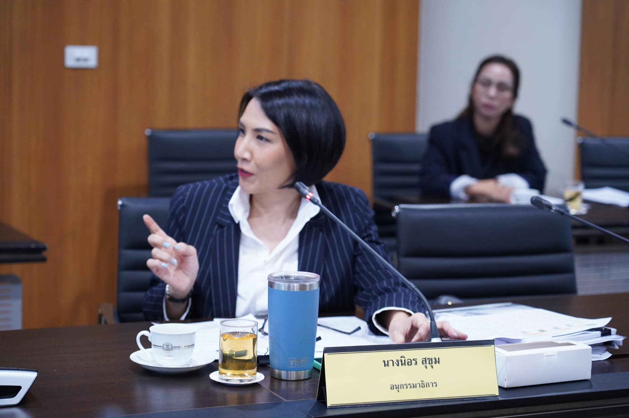 นางนิอร สุขุม ผู้อำนวยการกองนโยบายอุตสาหกรรมมหภาค ในฐานะอนุกรรมาธิการพิจารณาศึกษาแนวทางแก้ไขปัจจัยที่เป็นอุปสรรคต่อการพัฒนาอุตสาหกรรมไทย ในคณะกรรมาธิการการพาณิชย์และการอุตสาหกรรม วุฒิสภา ได้เข้าร่วมปร