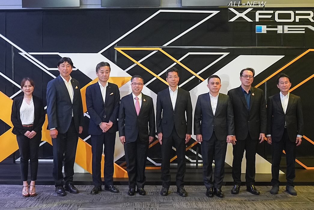 รศอ.ภัทรพล ร่วมงานเปิดตัวรถยนต์ All-new Mitsubishi XFORCE HEV  ซึ่งเป็นการเปิดตัวรถยนต์ XFORCE เครื่องยนต์ Hybrid ครั้งแรกของโลก และจะทำการผลิตในประเทศ