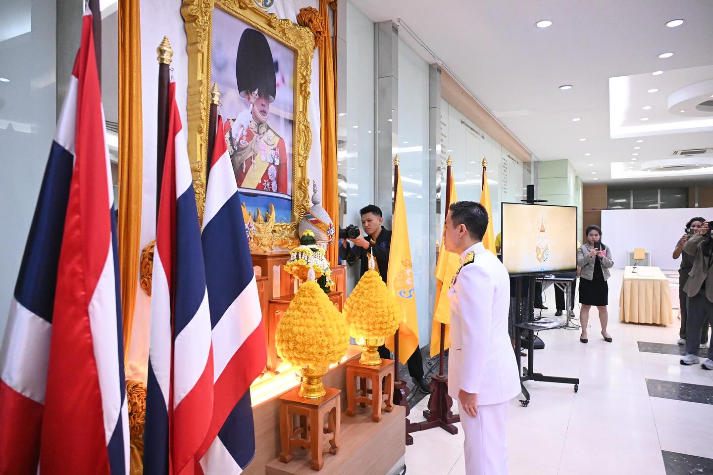 สศอ. ร่วมพิธีถวายสัตย์ปฏิญาณเพื่อเป็นข้าราชการที่ดีและพลังของแผ่นดิน ประจำปี 2568 และลงนามถวายพระพรชัยมงคลเนื่องในโอกาสวันเฉลิมพระชนมพรรษา 28 กรกฎาคม 2568