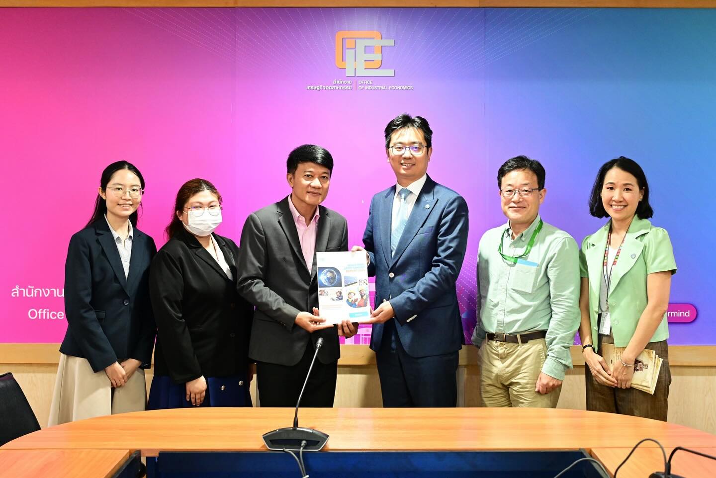 สศอ. ให้การต้อนรับ หัวหน้าสำนักประสานงานภูมิภาคเอเชียและแปซิฟิกของ UNIDO สำนักงานใหญ่ หารือแนวทางความร่วมมือการพัฒนาอุตสาหกรรมที่ยั่งยืน