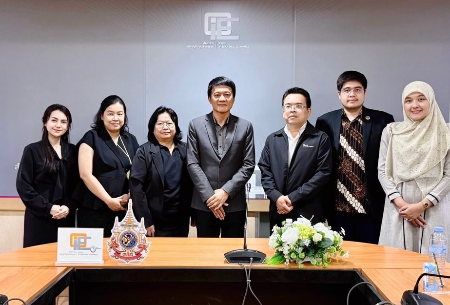 สศอ. ให้สัมภาษณ์คณะทำงานส่งเสริมธุรกิจอาเซียนใต้ ขับเคลื่อนความร่วมมือด้านสินค้าอุตสาหกรรมและบริการฮาลาล ภายใต้นโยบายเศรษฐกิจระหว่างประเทศ