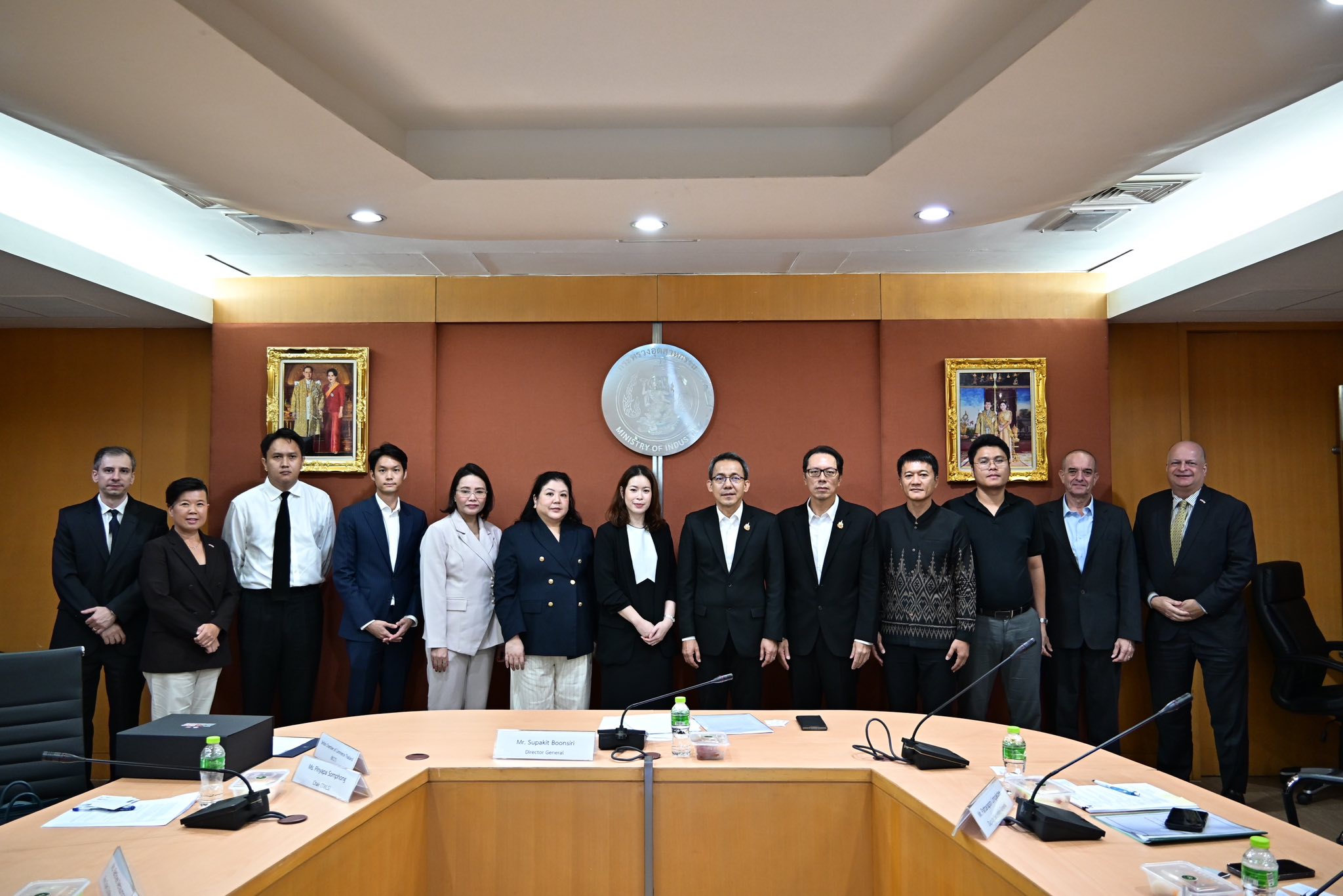 กระทรวงอุตสาหกรรม ให้การต้อนรับคณะผู้แทนหอการค้าอังกฤษ–ไทย (BCCT) หารือแนวทางการส่งเสริมความร่วมมือยกระดับอุตสาหกรรมไทยสู่เศรษฐกิจสีเขียว