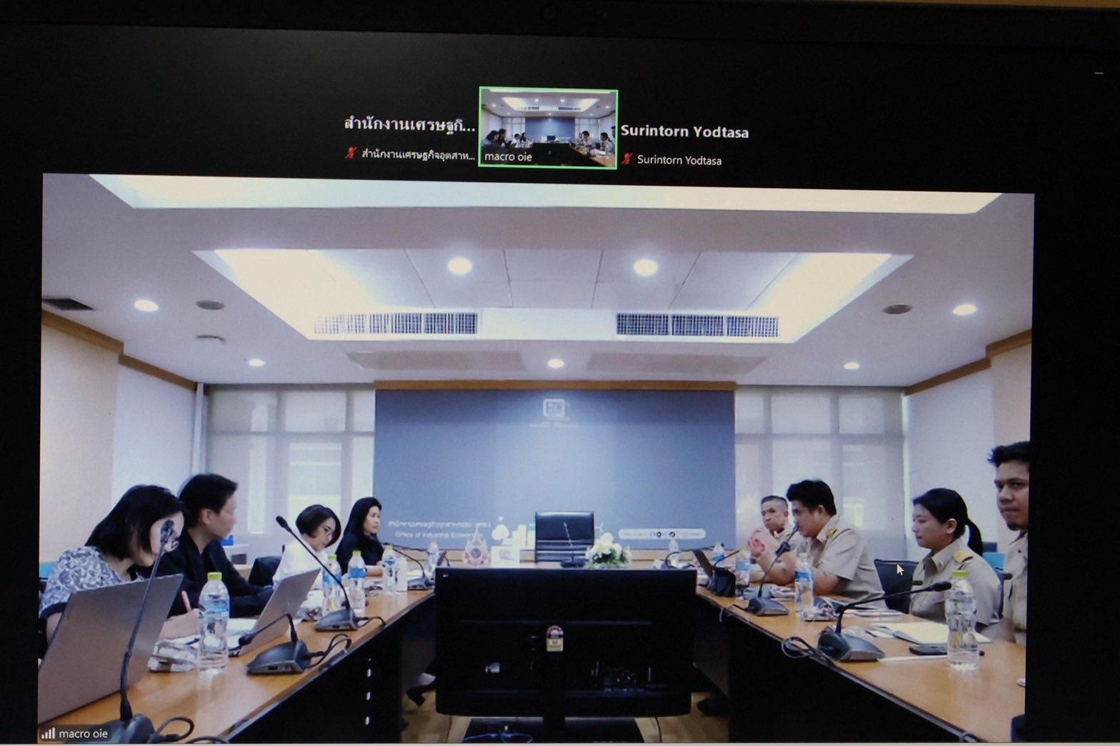 สศอ. ร่วมมือ พพ. ขับเคลื่อนความร่วมมือเพื่อเพิ่มประสิทธิภาพการผลิต ด้วยมาตรการลดใช้พลังงานในภาคอุตสาหกรรม มุ่งสู่อุตสาหกรรมคาร์บอนต่ำ 