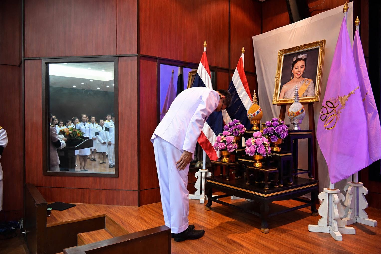 สศอ. จัดพิธีถวายราชสักการะ และพิธีลงนามถวายพระพรชัยมงคล เนื่องในโอกาสมหามงคลเฉลิมพระชนมพรรษา 4 รอบ สมเด็จพระนางเจ้าฯ พระบรมราชินี 3 มิถุนายน 2569