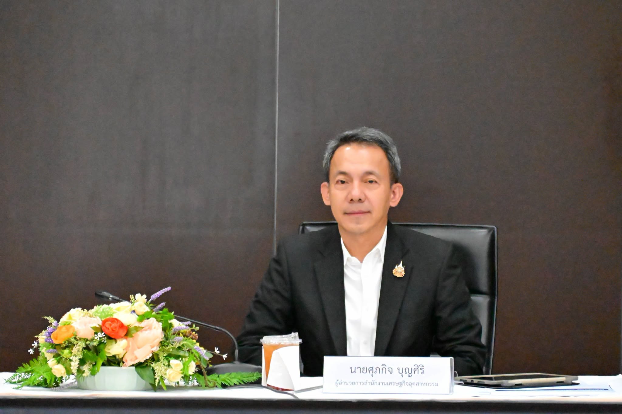 ผศอ. เป็นประธานการประชุมความคืบหน้าผลการดำเนินงานและทบทวนแผนปฏิบัติการด้านการพัฒนาอุตสาหกรรมอิเล็กทรอนิกส์อัจฉริยะ ระยะที่ 1 