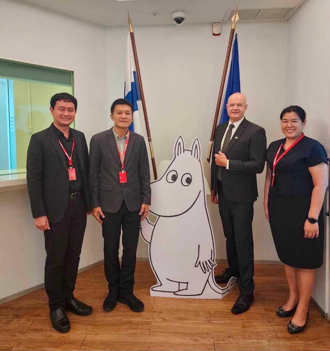 สศอ. เข้าพบหารือสถานเอกอัครราชทูตฟินแลนด์ ประจำประเทศไทย เดินหน้าขับเคลื่อนความร่วมมือด้านเศรษฐกิจหมุนเวียน ไทย–ฟินแลนด์