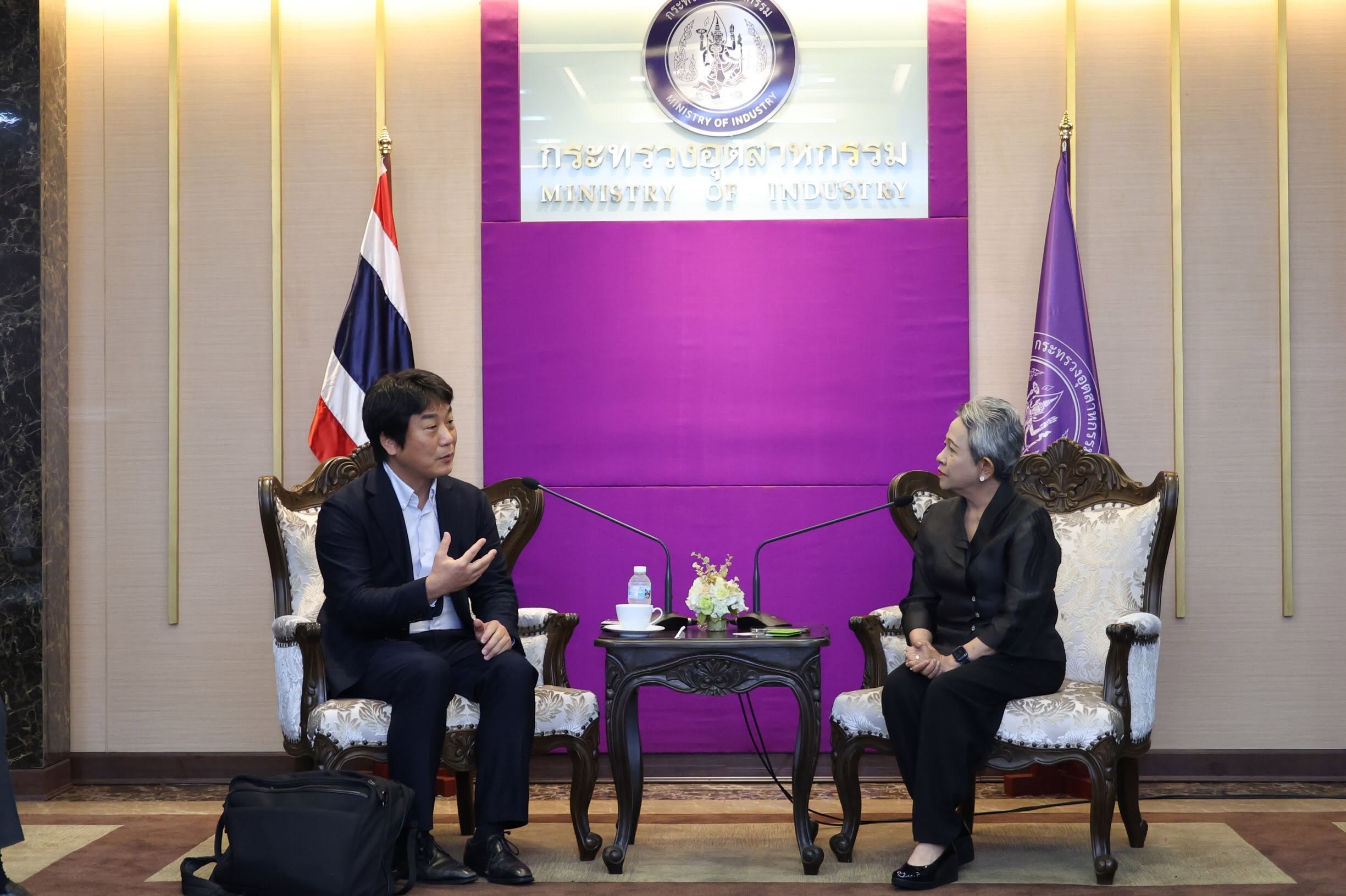 กระทรวงอุตสาหกรรมร่วมหารือ JBIC แลกเปลี่ยนความเห็นการพัฒนาอุตสาหกรรมในประเทศไทย-ความร่วมมือพัฒนาอุตสาหกรรมสีเขียวและพลังงานทางเลือก